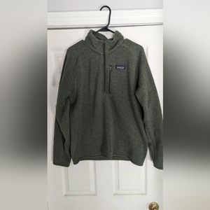 Patagonia sweatshirt